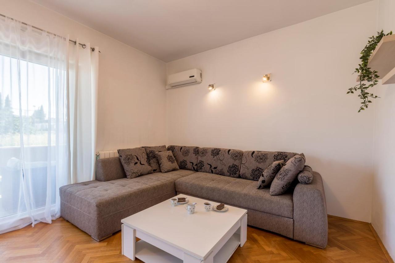 Nona Apartment Split Exterior foto